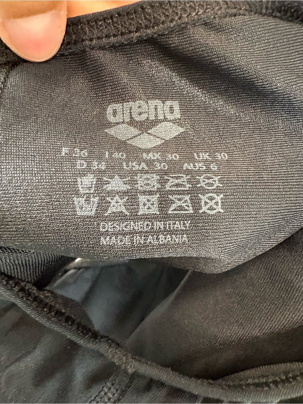 Arena Team Light Drop Back One Piece Size 30 Black White - Picture 3 of 4